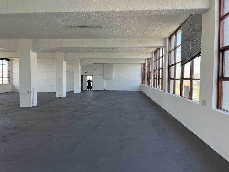 To Let Commercial Property for Rent in Paarden Eiland Western Cape